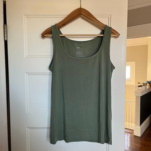 Storq Daily Tank NWT, Size 5